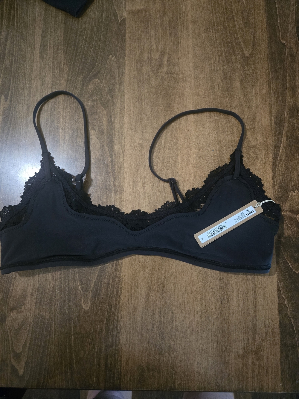 NWT SKIMS Black Lace-Trim Bralette